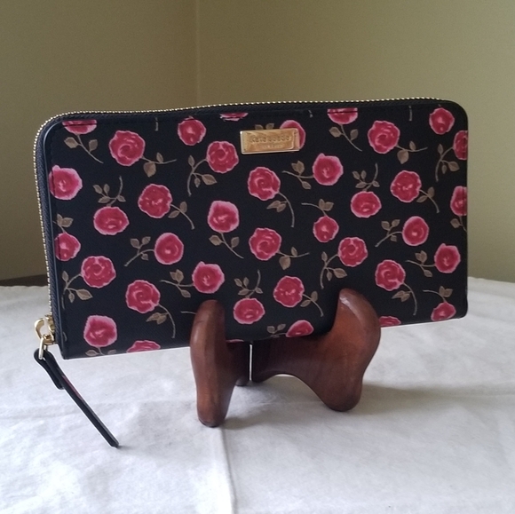 kate spade Handbags - Kate Spade ♠️ "Hazy Rose," Zip-around Continental Wallet
